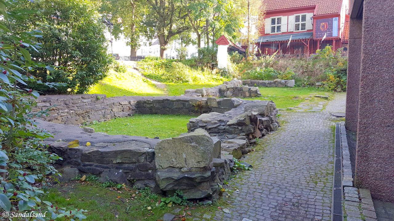 Hordaland - Bergen - Laurentiuskirken (tuft) Hordaland - Bergen - Laurentiuskirken (tuft)