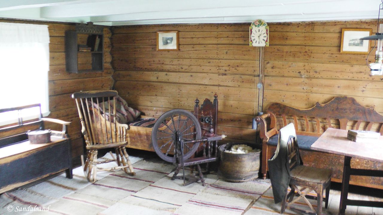 Norway - Rogaland - Haugesund - Miljømuseet Dokken - Interiør i Stavahuset Norway - Rogaland - Haugesund - Miljømuseet Dokken - Interiør i Stavahuset
