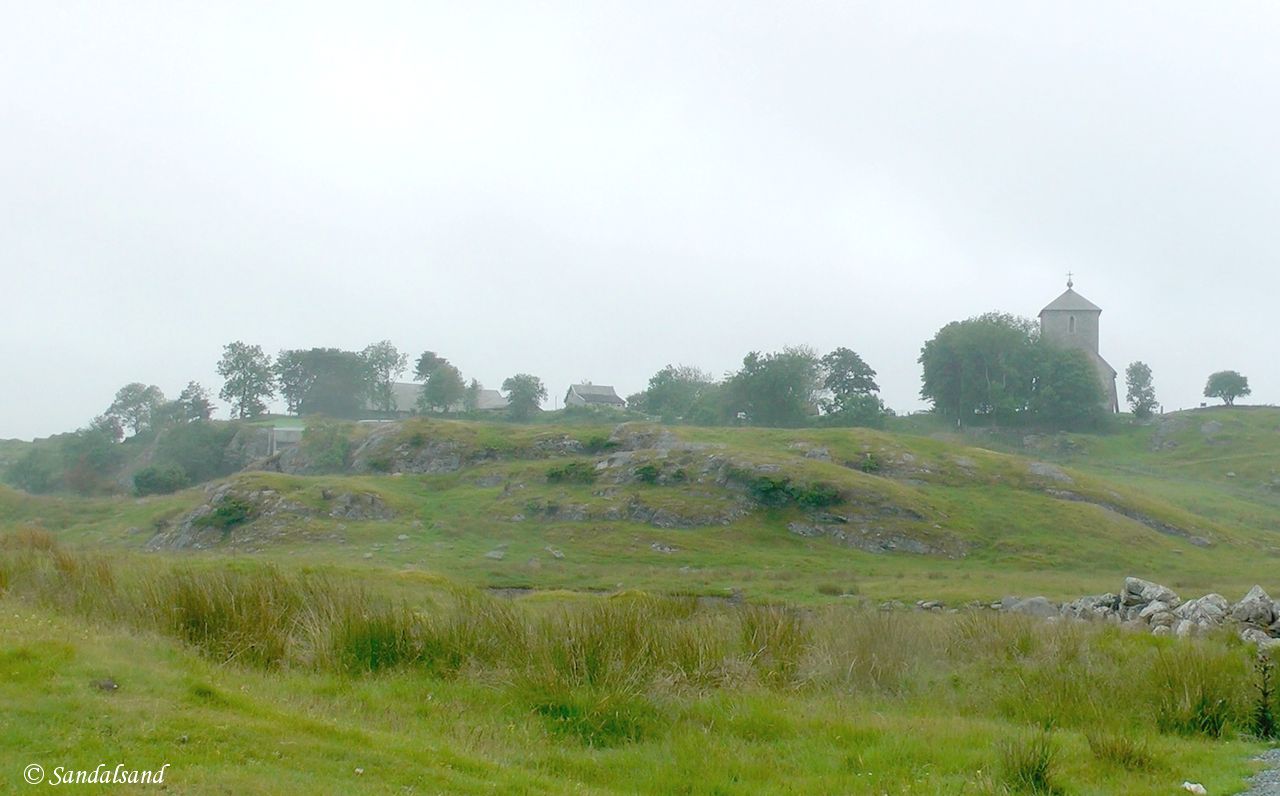 Rogaland - Karmøy - Avaldsnes - Opp mot Historiesenteret og kirken Rogaland - Karmøy - Avaldsnes - Opp mot Historiesenteret og kirken